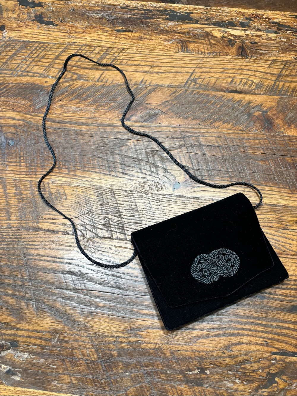 Vintage ‘80’s Black Velvet Structured shoulder bag/clutch-pristine condition!!